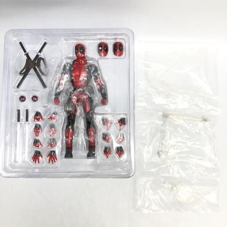 MAFEX マフェックス No.082 デッドプール グリヒル アート Ver. Amazon.co.jp: MAFEX マフェックス No.082 デッドプール