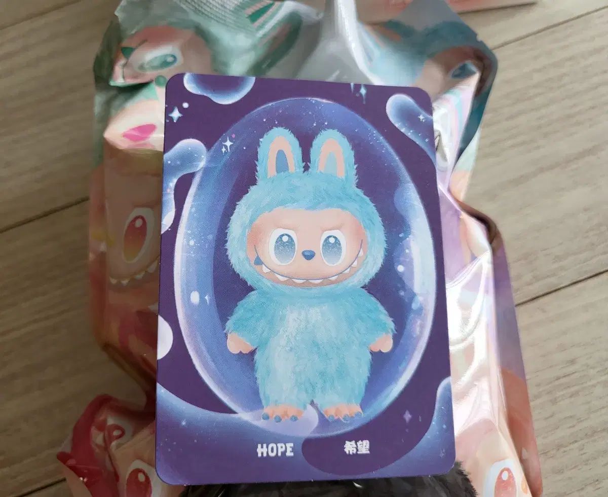 ポップマート　ラブブ　ライト ポップマート ラブブ ライト - メルカリ