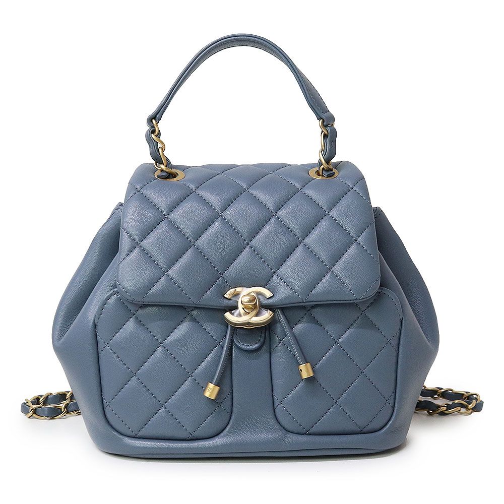 【極美品】シャネル　パールロゴ リュック　バックパック　マトラッセ シャネル マトラッセ ココマーク チェーン リュック デイパック