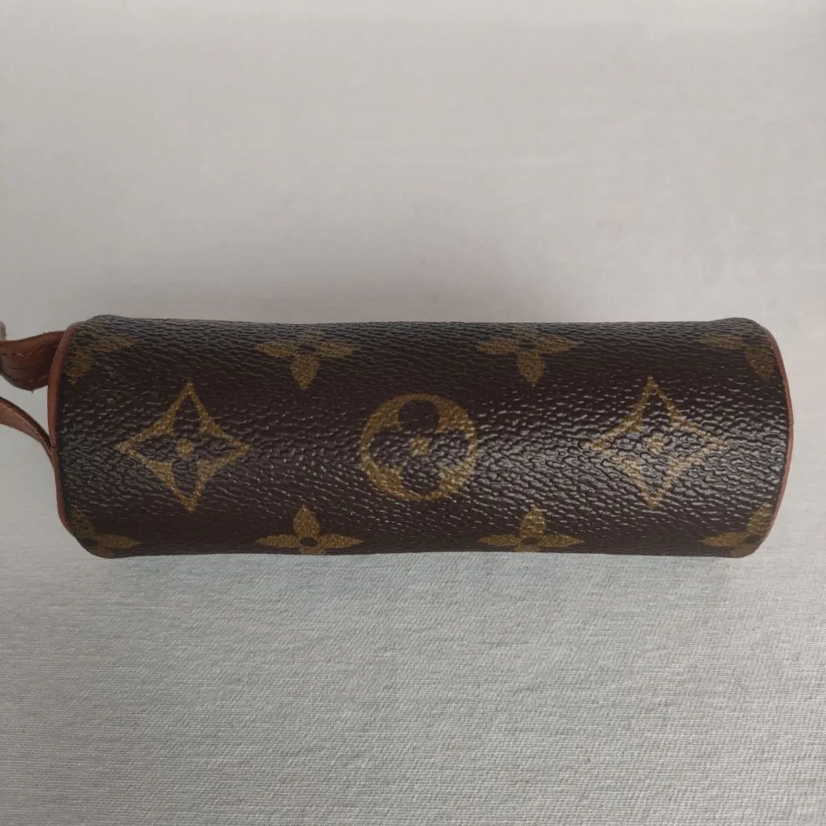 ゴルフボール入れ