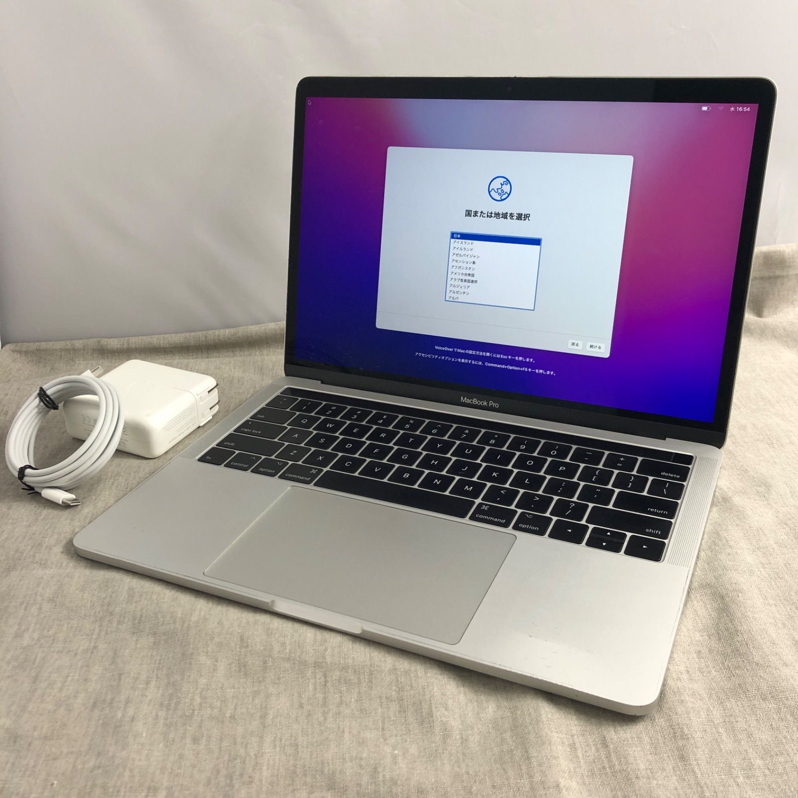 ◇ジャンク品◇Apple MacBook Pro Early 2016, Touch Bar 13インチ【i5