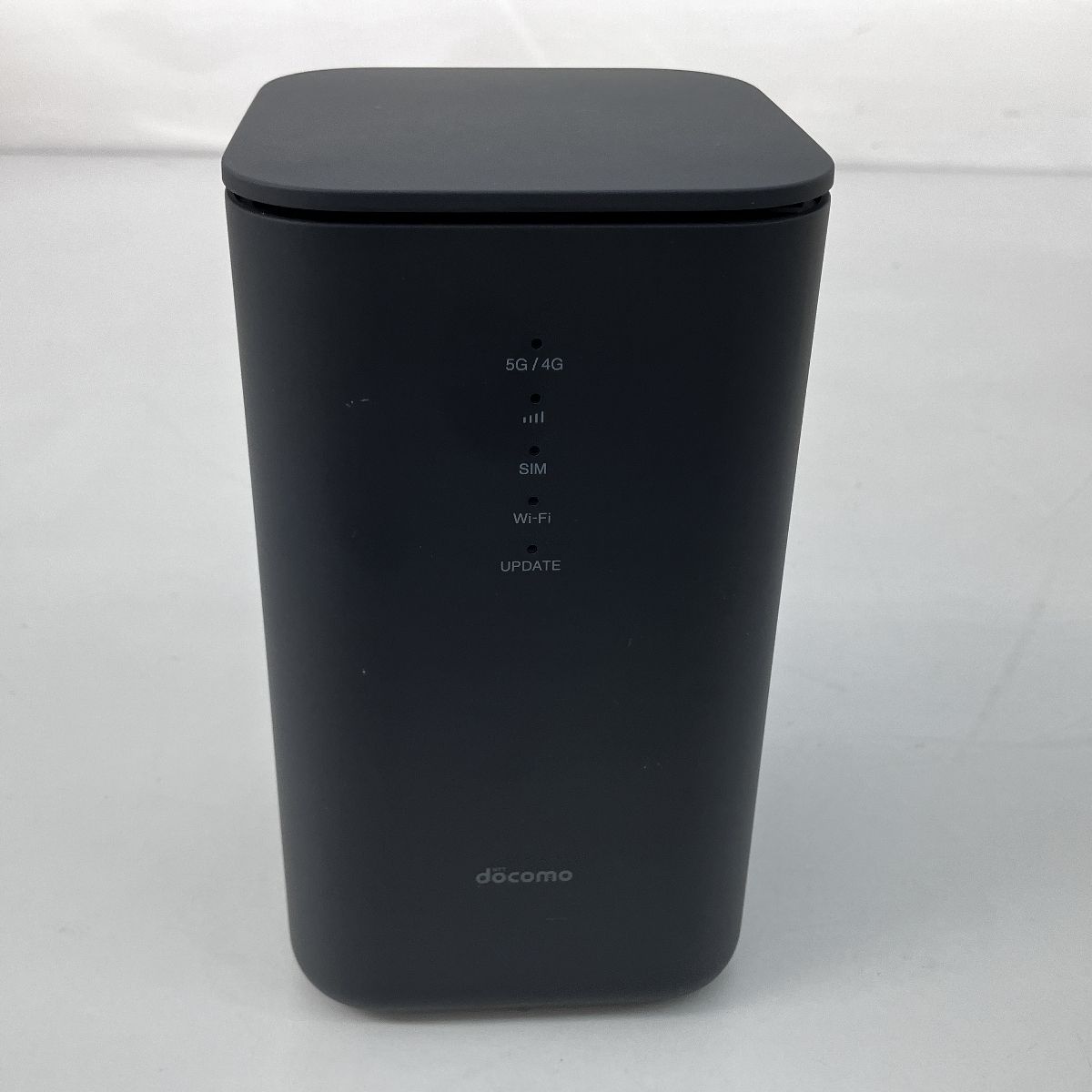 ルーター・ネットワーク機器 NTT docomo home 5G HR02 ドコモ「home 5G」専用の新ルーター「HR02」を試す、先代モデル