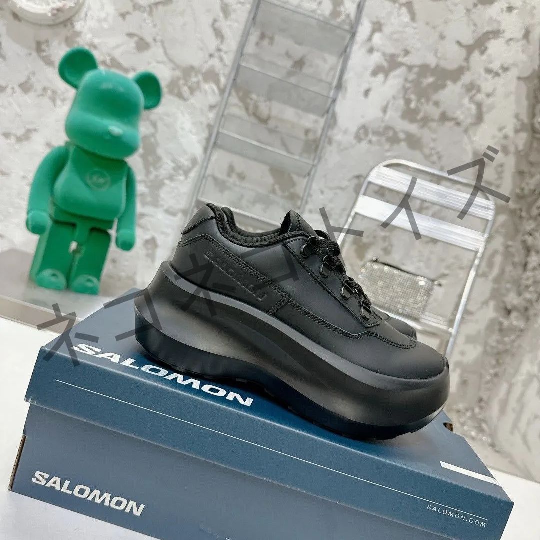 未使用美品 SALOMON  x  CDG   レザーカジュアルシューズ スニーカー レディース 厚底 箱付 Black