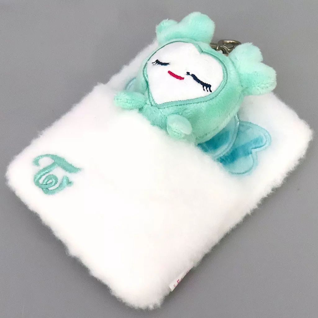 中古】財布・パスケース ミナ TWICE LOVELYS おふとんリールパス