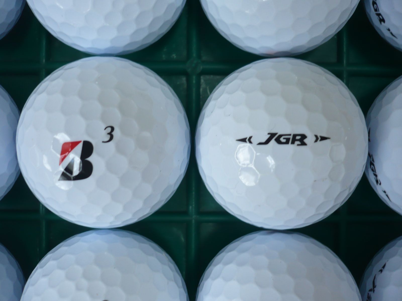 ブリヂストンTOUR B JGR ゴルフボール 23年モデル ホワイト 3ダース