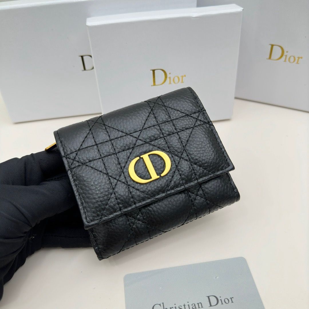 DIOR ディオール 折り財布 二つ折り財布 キルティング カナージュ