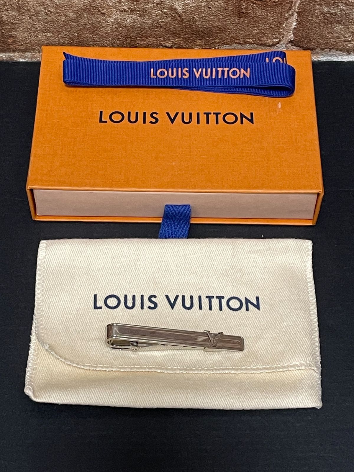 LOUIS VUITTON ルイヴィトン TIE CLIP ネクタイピン ネクタイピン LV ロゴ M61981 シルバー _84