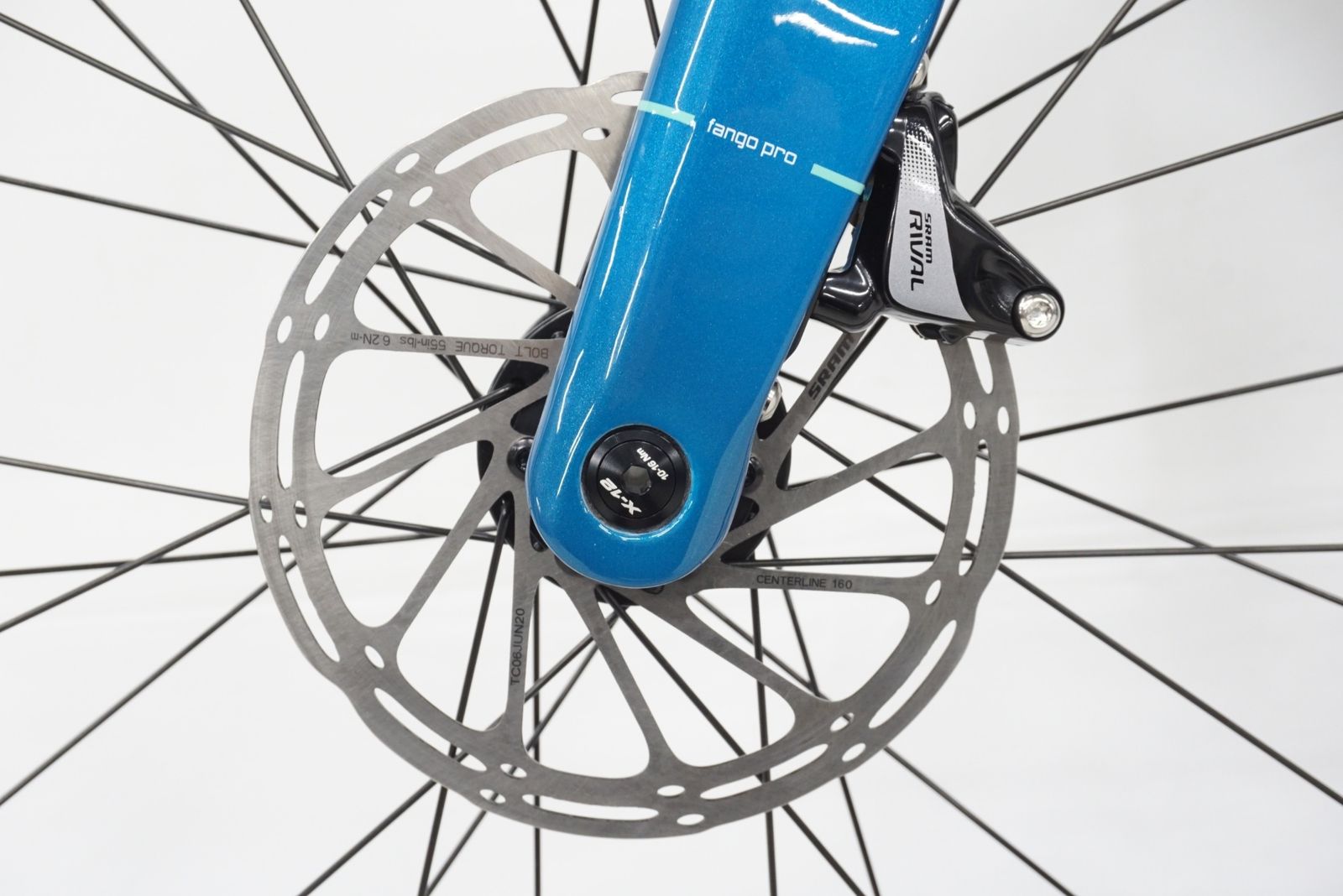 3T 「スリーティー」 EXPLORO PRO RIVAL 1x11s 2021年モデル グラベル