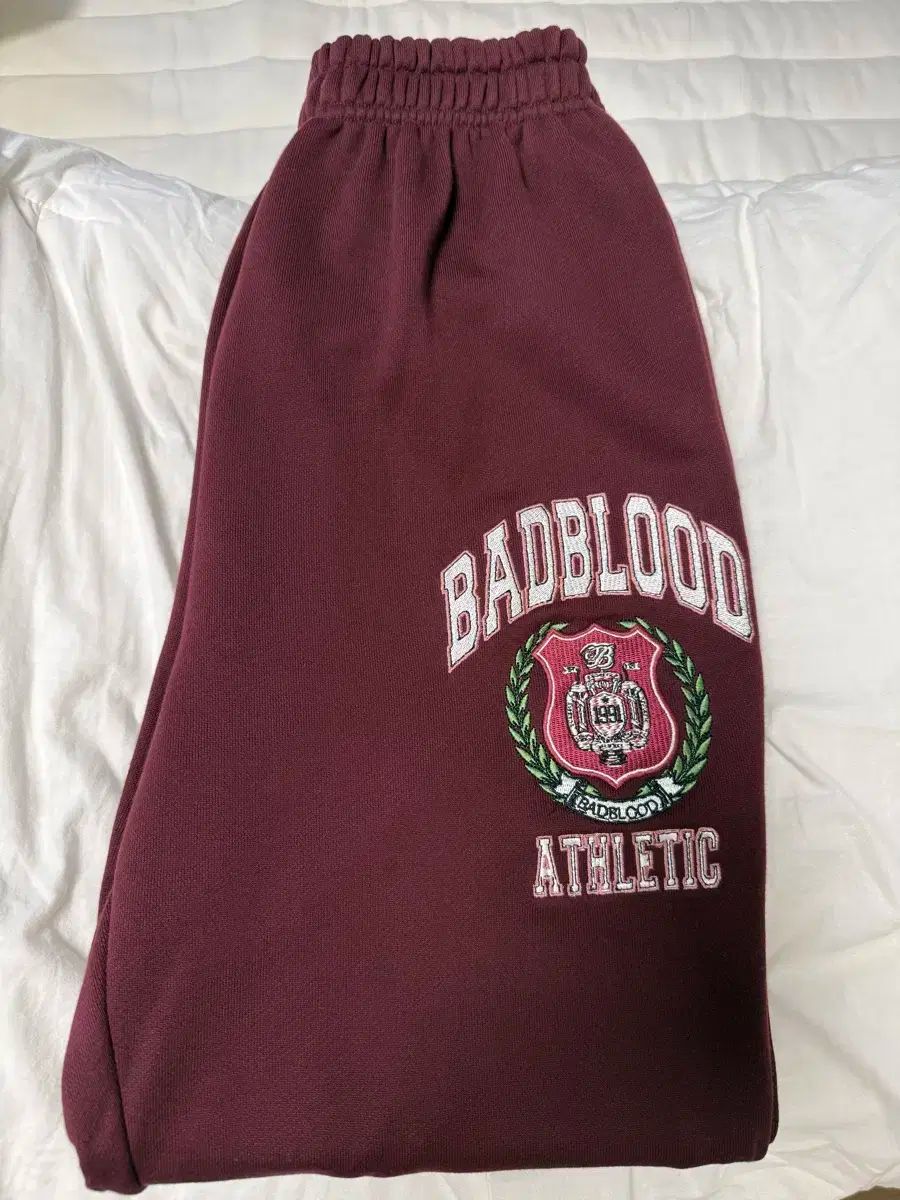 BADBLOOD バッドブラッド ジョガーパンツ バーガンディー リアルフォト 付ける