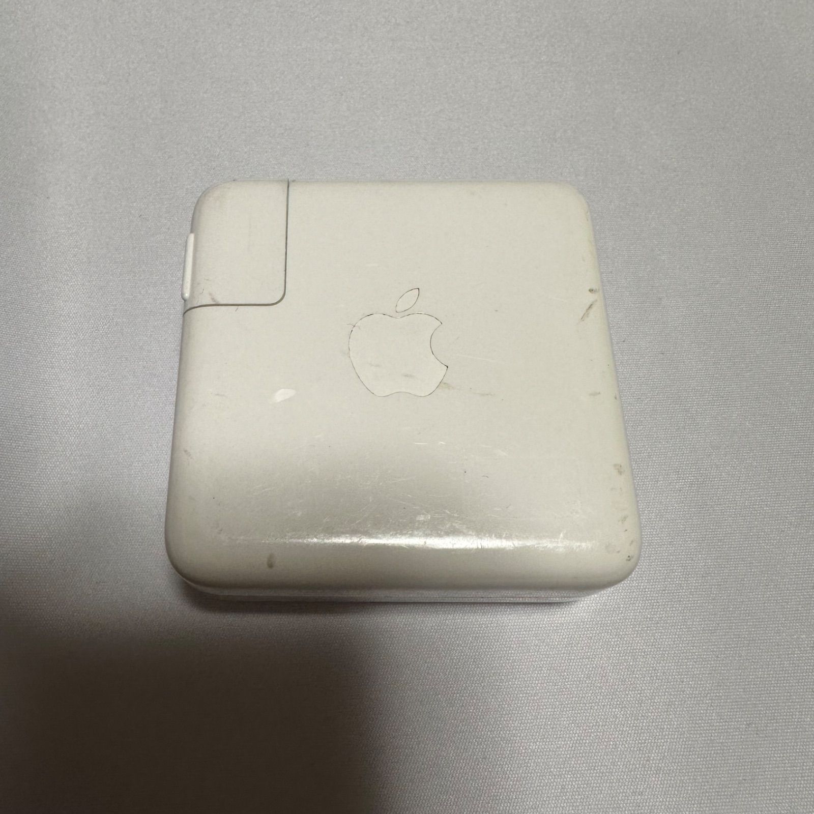 中古 Apple 純正電源アダプタ（61W） USB-C A1947 A1718 - メルカリ