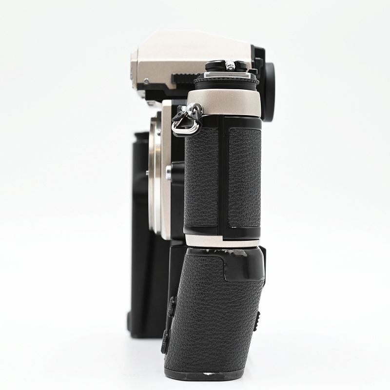 Nikon - Nikon ニコン フィルム一眼レフ F3/T チタン シルバー F3T ボディ Amazon | nikon F3/T チタンシルバー | 一眼レフカメラ 通販