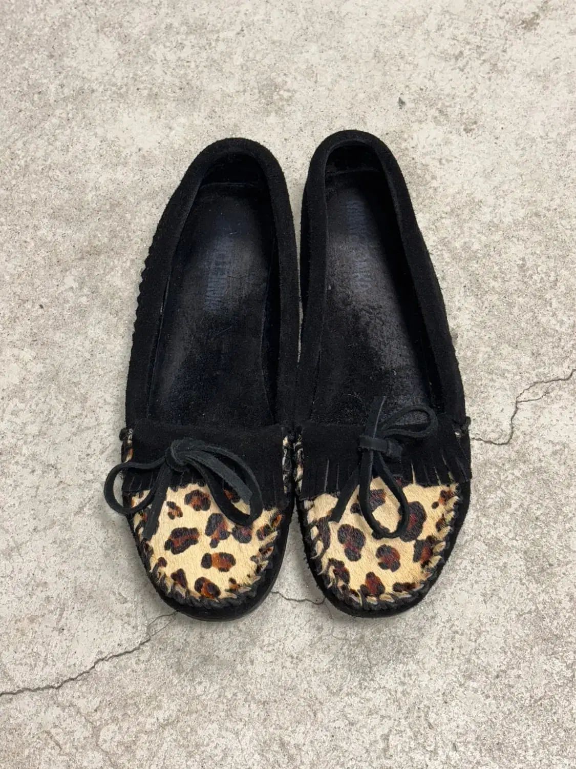 モカシンシューズ