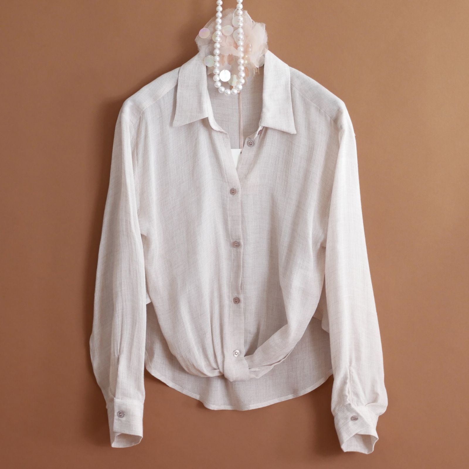 イタリア製ウールブラウス