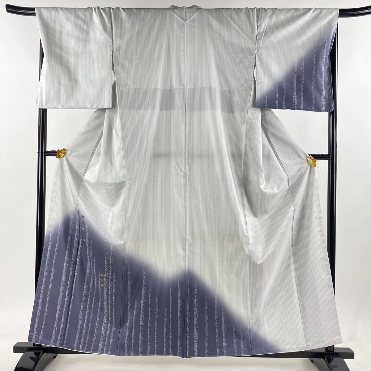 付下げ 身丈160.5cm 裄丈68cm L 袷 紬地 花 縞 金彩 ぼかし 青灰色  