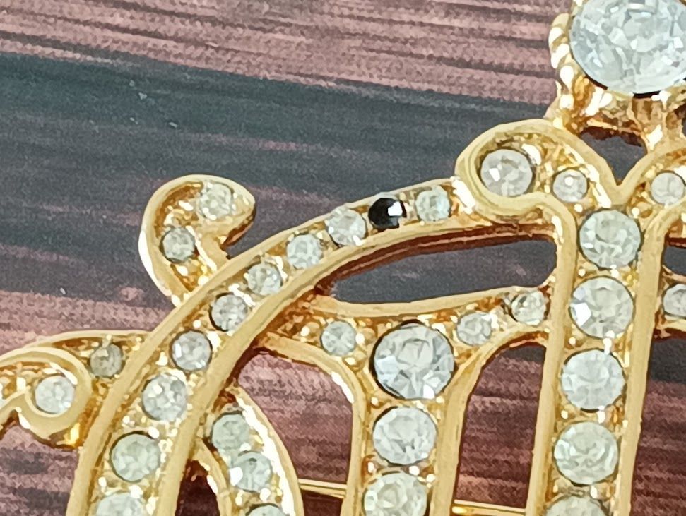 美品　Dior ディオール　ブローチ　コサージュ　エンブレム　ストーン付 クリスチャンディオール CHRISTIAN DIOR ブローチ コサージュ