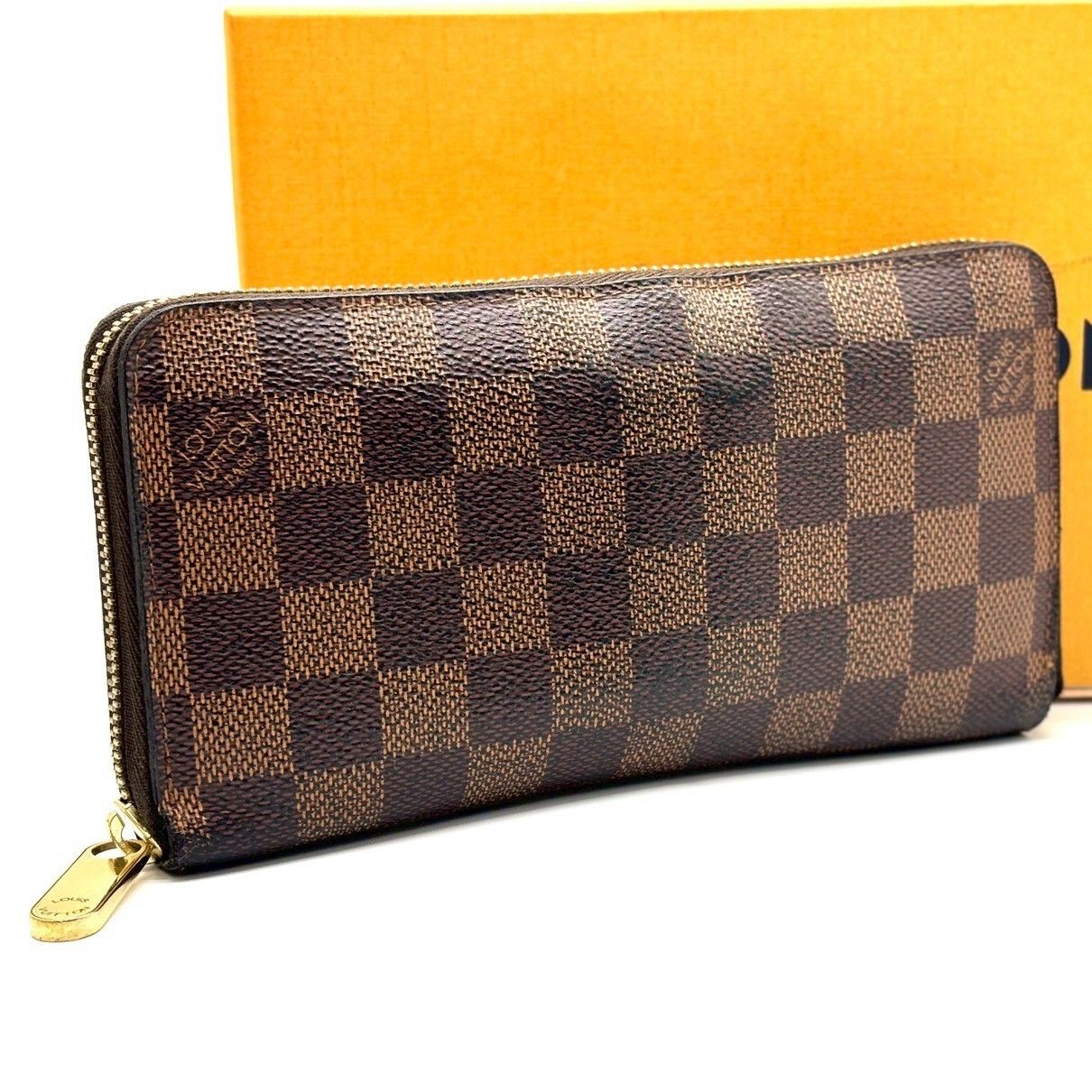 働く私に品と余裕 LOUIS VUITTON ルイヴィトン 長財布 ジッピーウォレット ダミエエベヌ 大容量 ラウンドファスナー N60015 ブラウン