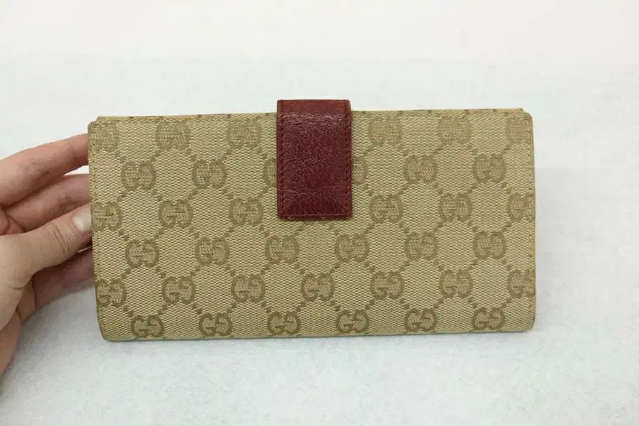グッチ 女性用長財布
