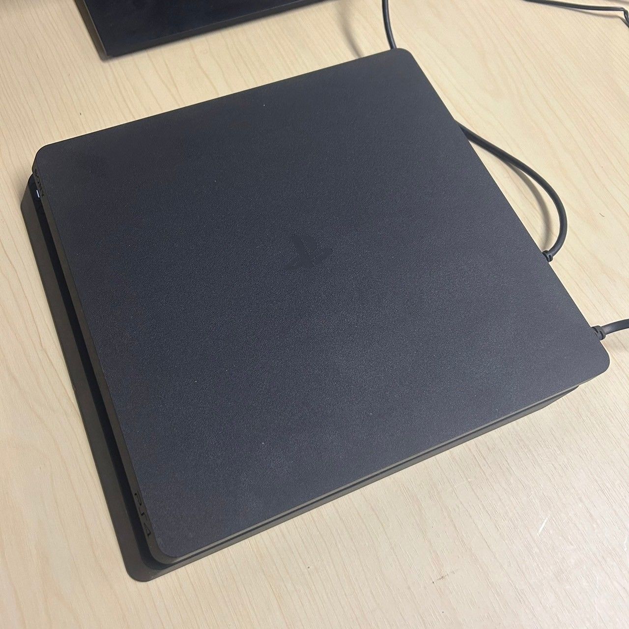 PlayStation4 ジェット・ブラック 1TB（CUH-2200B） cuh-2200」の人気