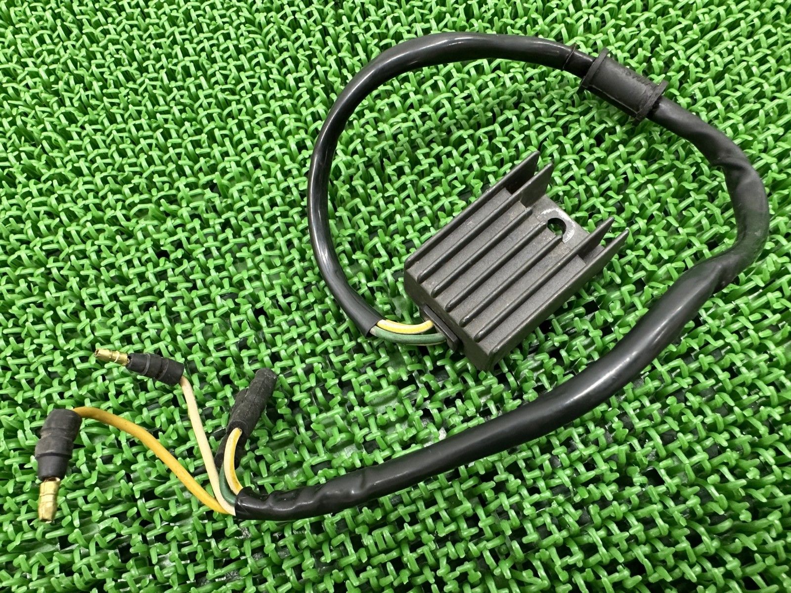 人気セール，お買い得 XLR250 レギュレター ホンダ 純正 バイク 部品 MD22 レギュレーター レクチファイア 機能的問題なし 品薄 車検 Genuine 【中古】 9 その他