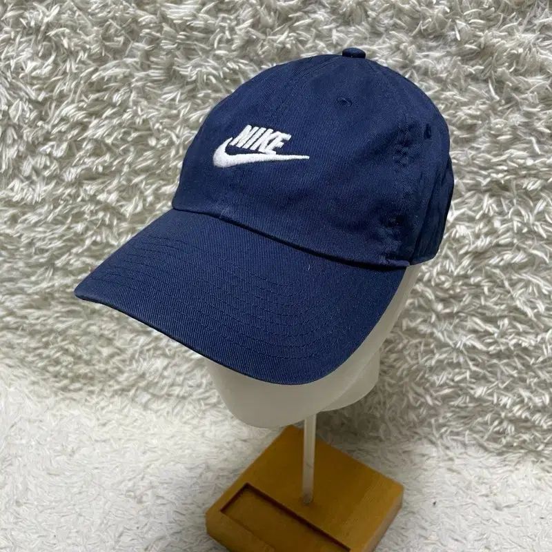 NIKE NIKE(ナイキ) スウッシュ ロゴ ネイビー ボールキャップ