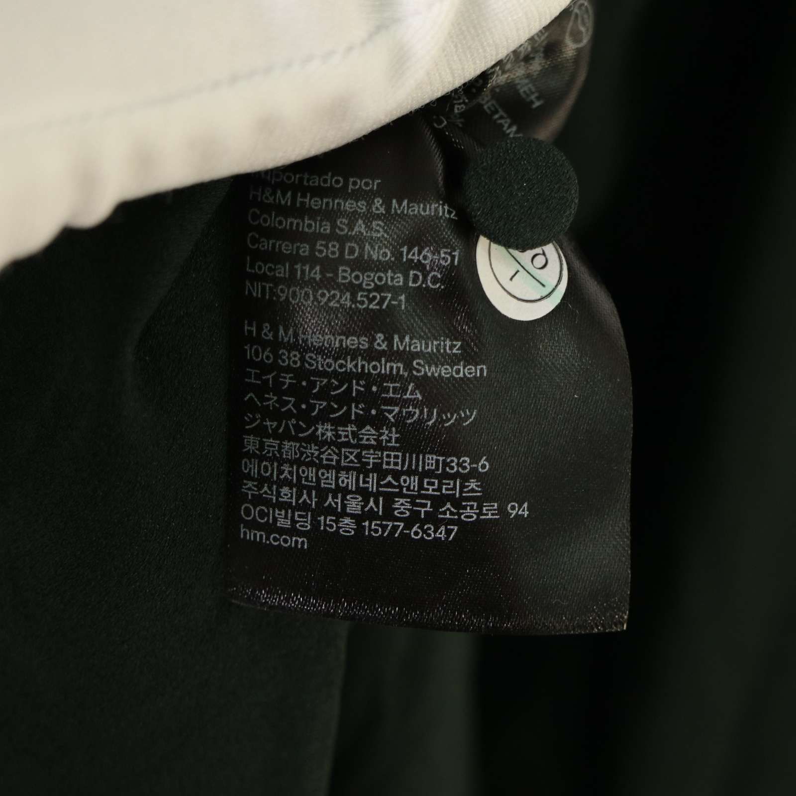 新品 未使用】 H&M エイチ＆エム 通年 長袖 Vネック スキッパー シャツ 