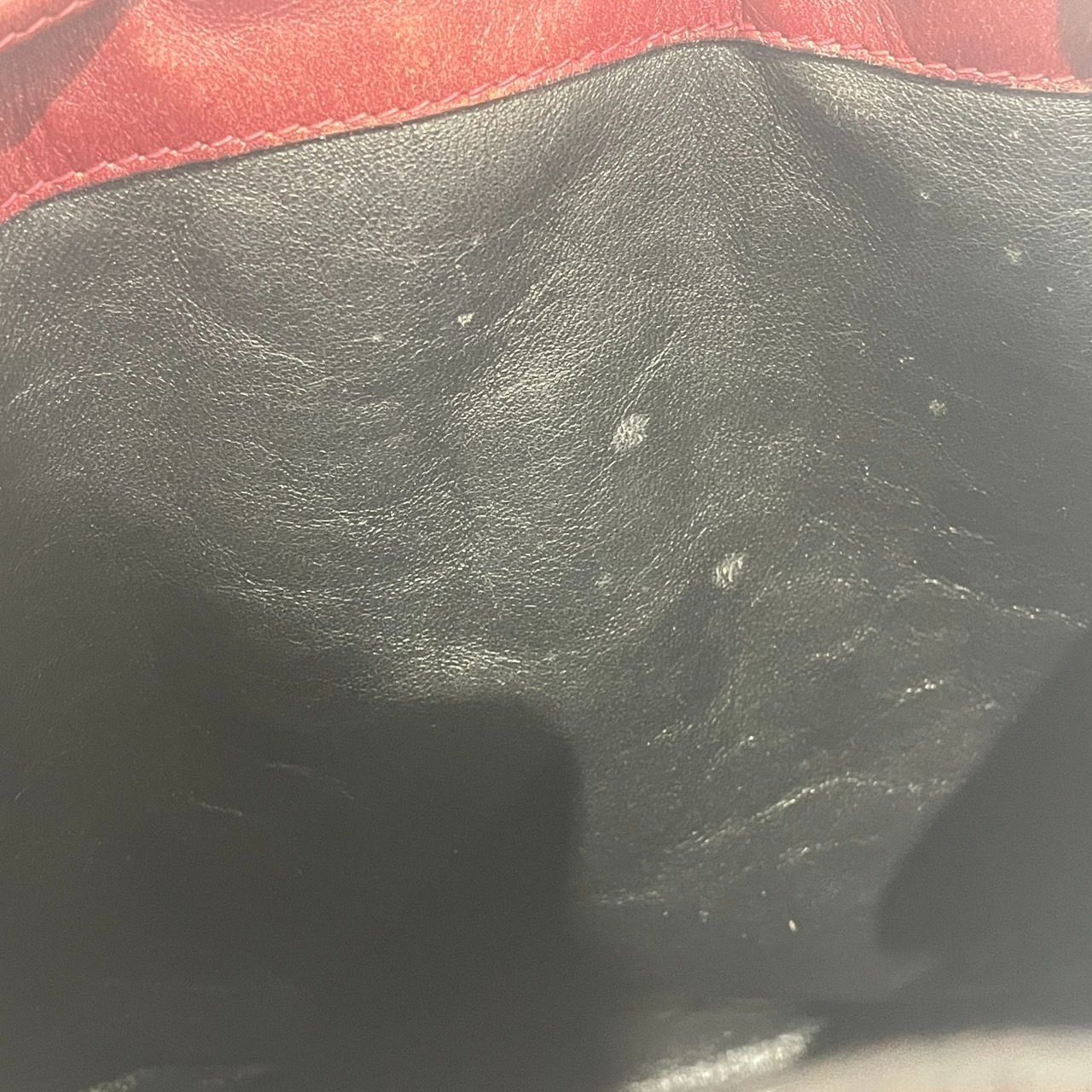 レッド ボルドー系