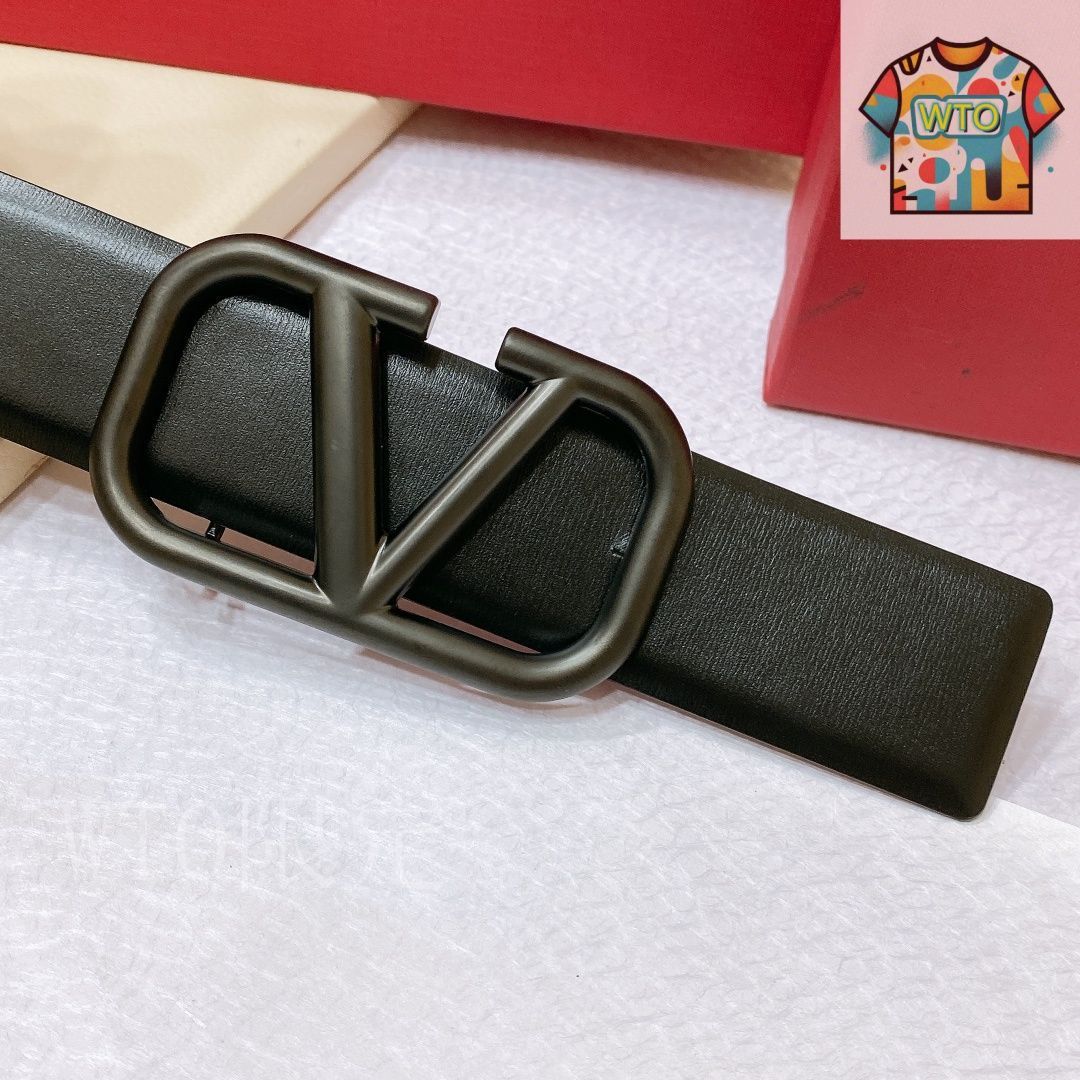 【Valentino Garavani】 VLogo Signature 40キャンバスベルト Reversible Vlogo Signature Belt In Glossy Calfskin 40 Mm for