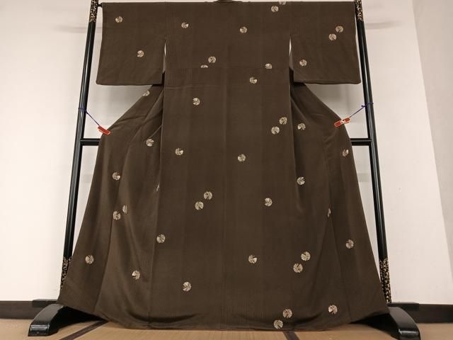 平和屋着物○上質な小紋 松 金彩 鬼しぼ縮緬 正絹 逸品 AAAY0101zg  