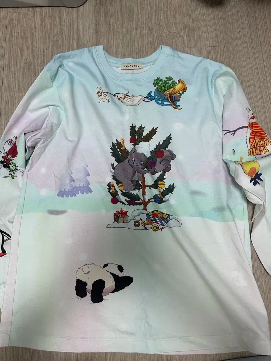 ナンシー ブー Tシャツ