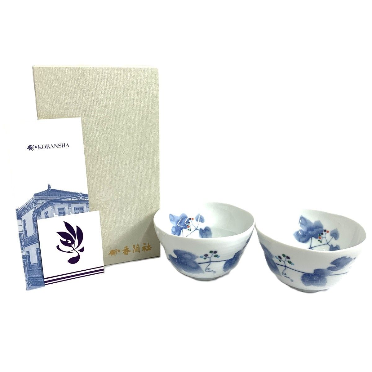 【新品未使用】香蘭社 　野ぶどう　ラーメンどんぶり　レンゲ付き　ペア　らーめん 香蘭社 コウランシャ ペア 丼 野ぶどう 2点セット ホワイト