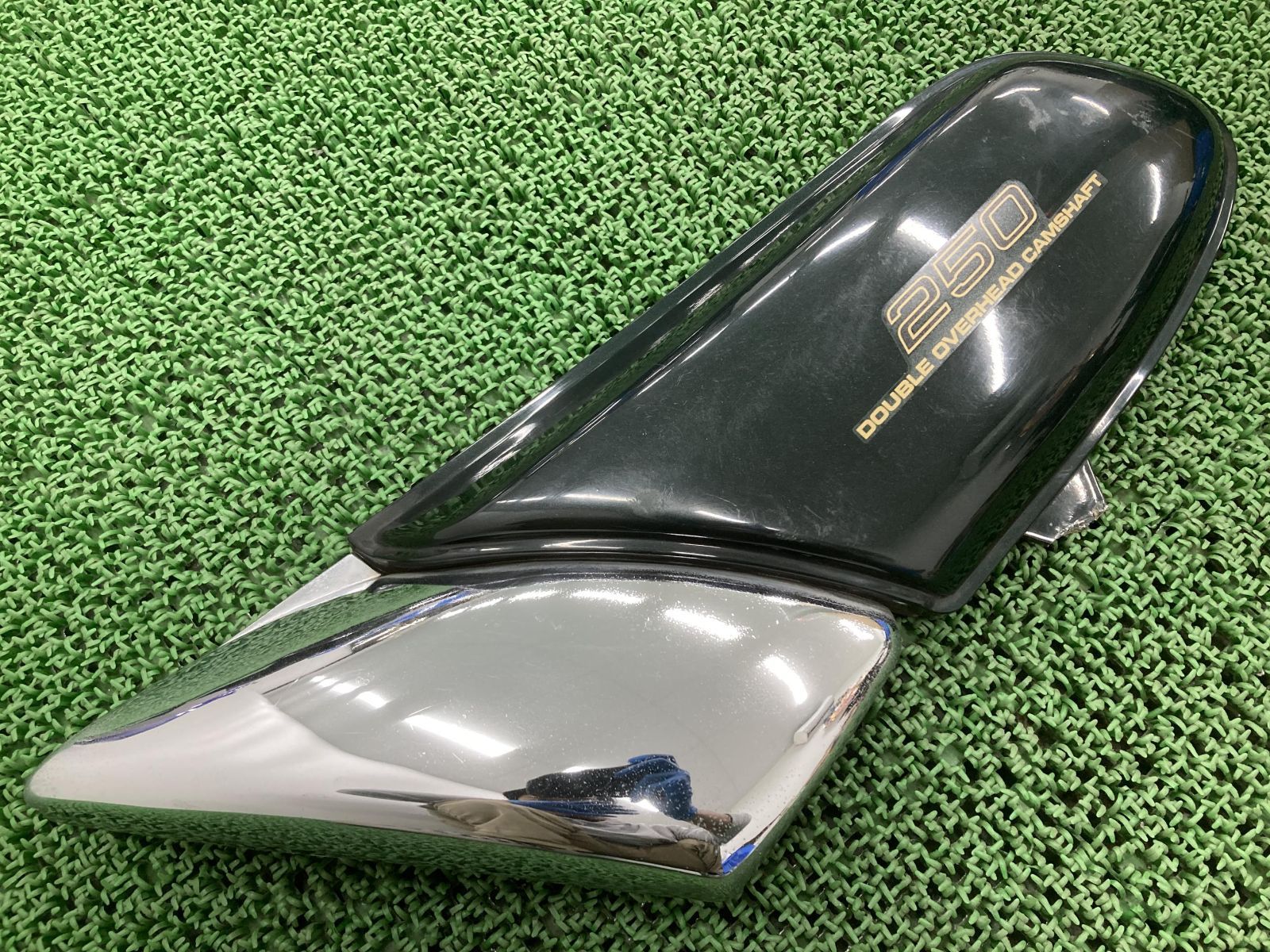 エリミネーター250 サイドカバー 左 深緑M 36001-1373 カワサキ 純正