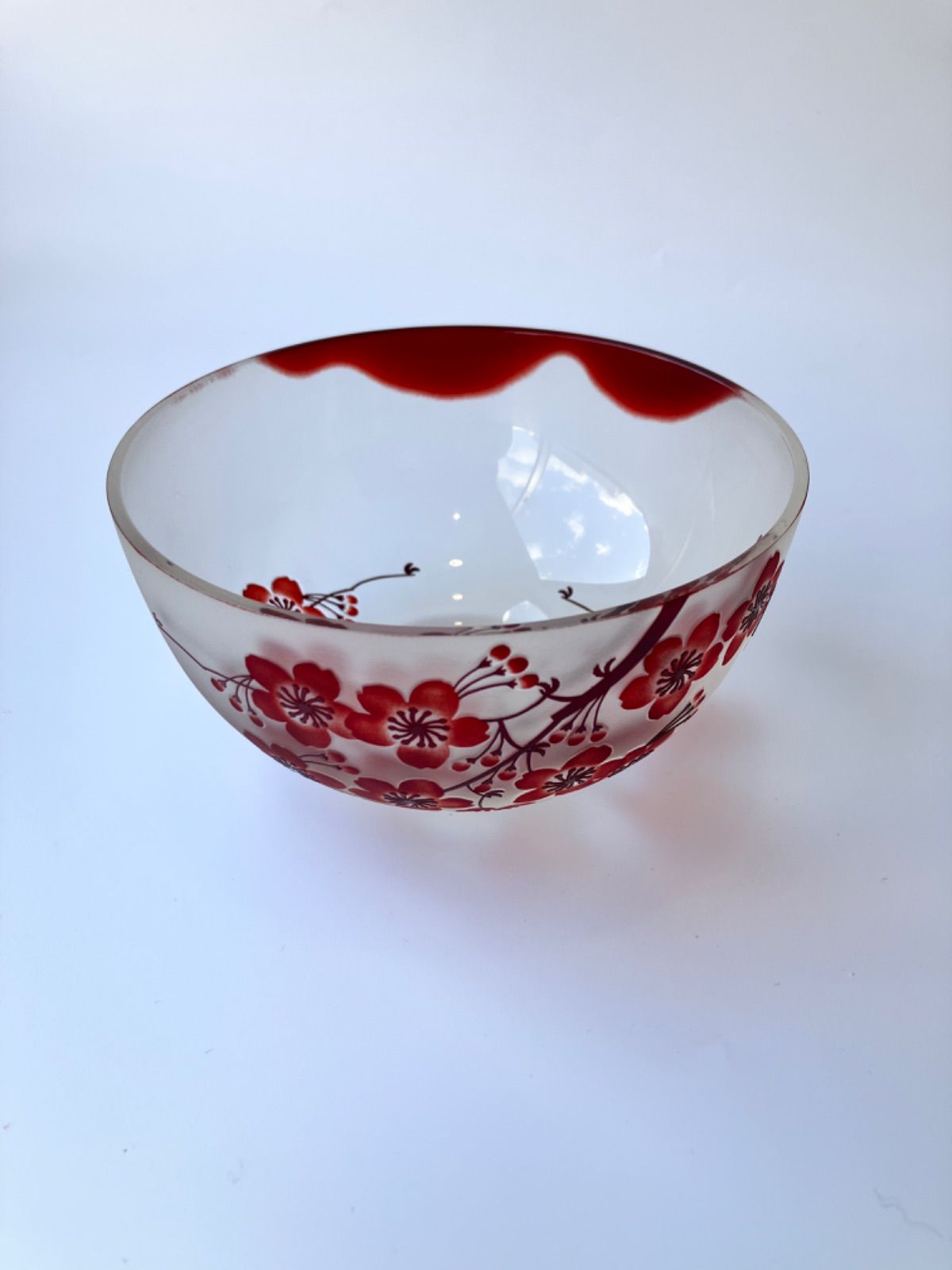 ガラス 抹茶碗 桜彫 茶道具 φ12cm 高さ8cm 茶器 お茶会 おもてなし 贈り物 春の茶道具 桜モチーフ モダン