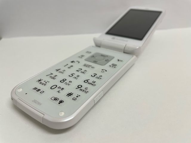 ☆良品☆SoftBank☆202SH☆ホワイト☆利用制限〇☆中古☆3G☆ガラケー