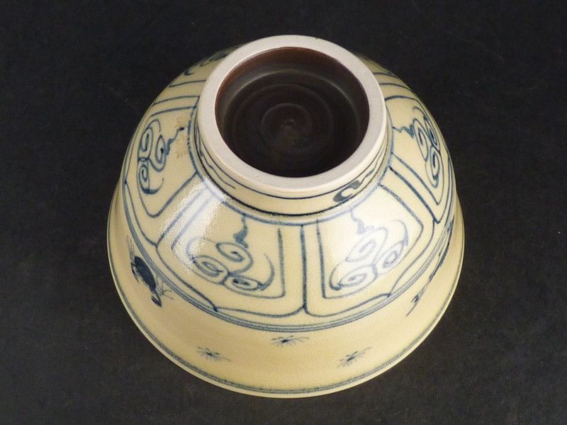 【茶道具】紀州焼葵窯寒川栖豊造　安南春草茶碗　茶碗A579 茶道具】紀州焼葵窯寒川栖豊造 安南春草茶碗 茶碗A579