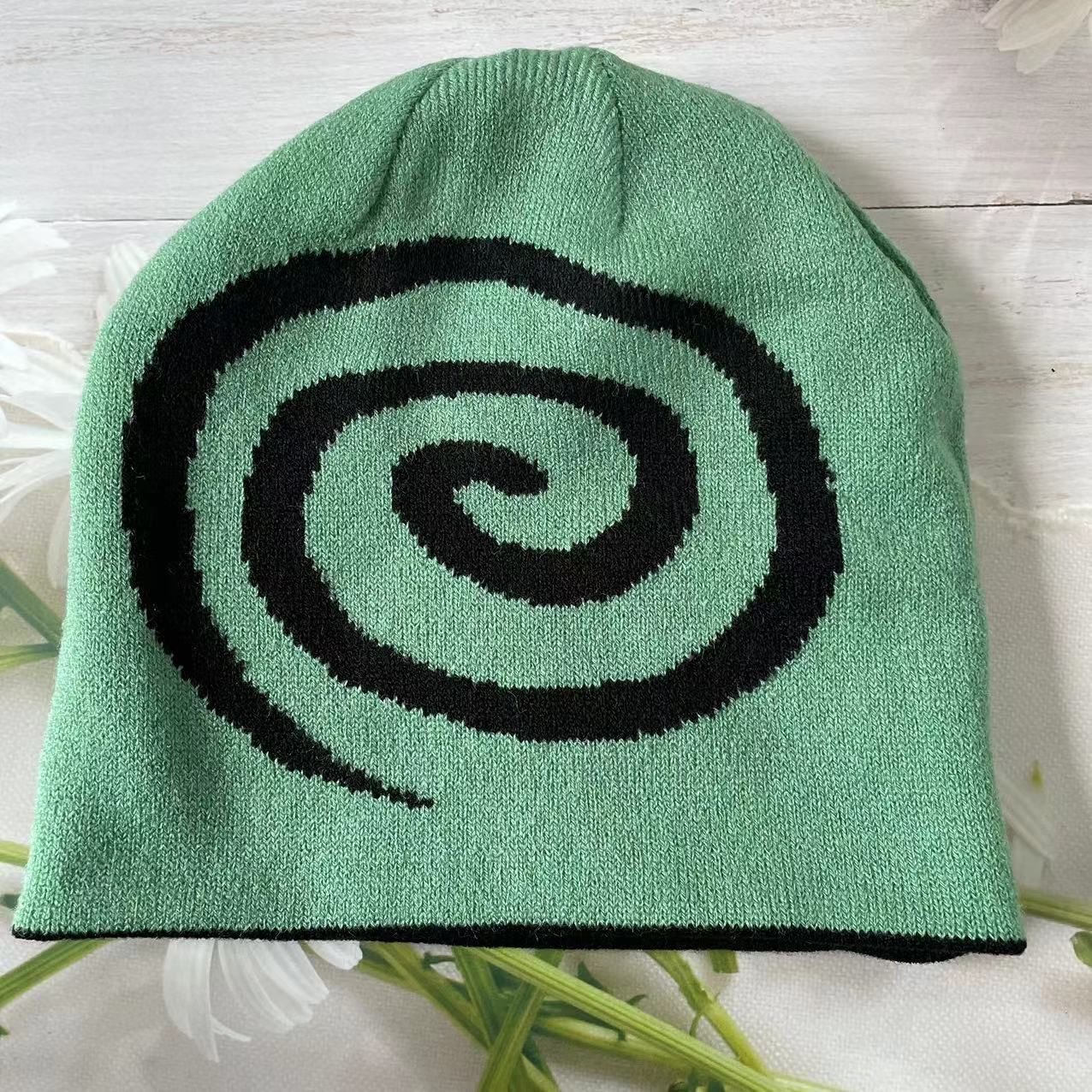 GuruGuruBeanie (Black&Mint Reversible) - メルカリ