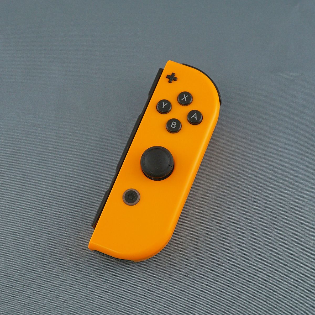 Nintendo Switch イエローとオレンジのJoy-Con付き $_12.JPG?set_id=880000500F