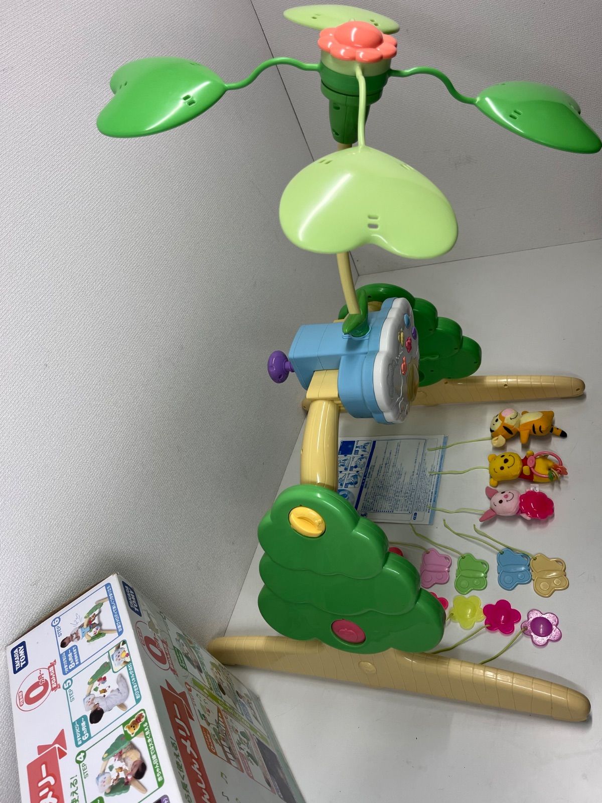 タカラトミー ディズニー くまのプーさん 回転 6WAY ジムに