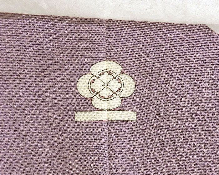 色無地 未使用 正絹 加賀友禅 押田正義作 身丈167cm 裄丈68.5cm 木瓜に一つ引き 未着用 美品  新古品 着物 結婚式 入学式 卒業式 a4046 色無地 未使用 正絹 加賀友禅 押田正義作 身丈167cm 裄丈68.5cm 木瓜に