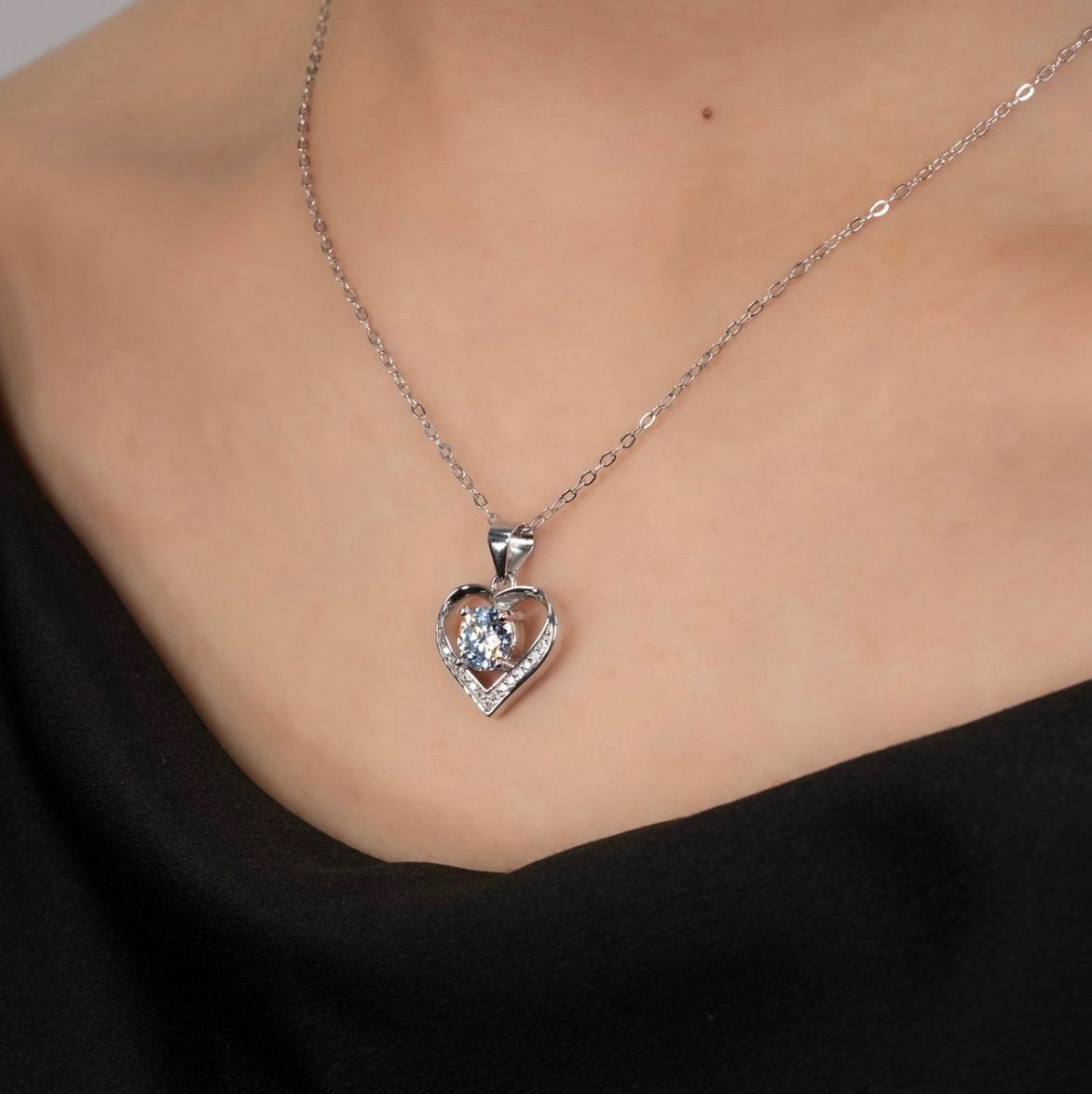 究極◇最高品質 モアサナイト ハート ネックレス シルバー925◇鑑別書  