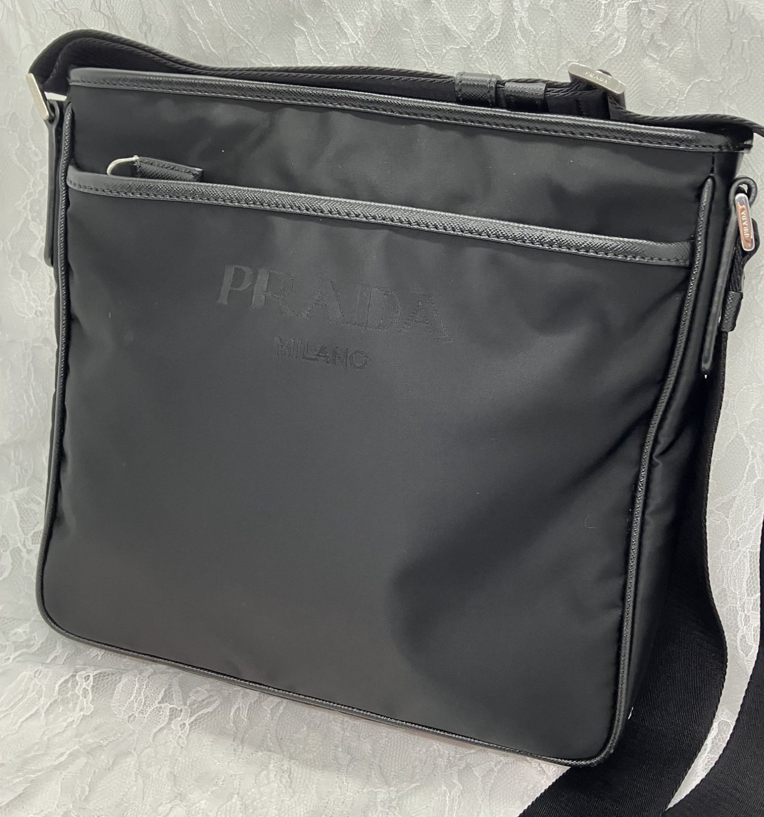 ちゃんまゅ様 専用』PRADAプラダ ナイロンメッセンジャーバッグ 2VH797 
