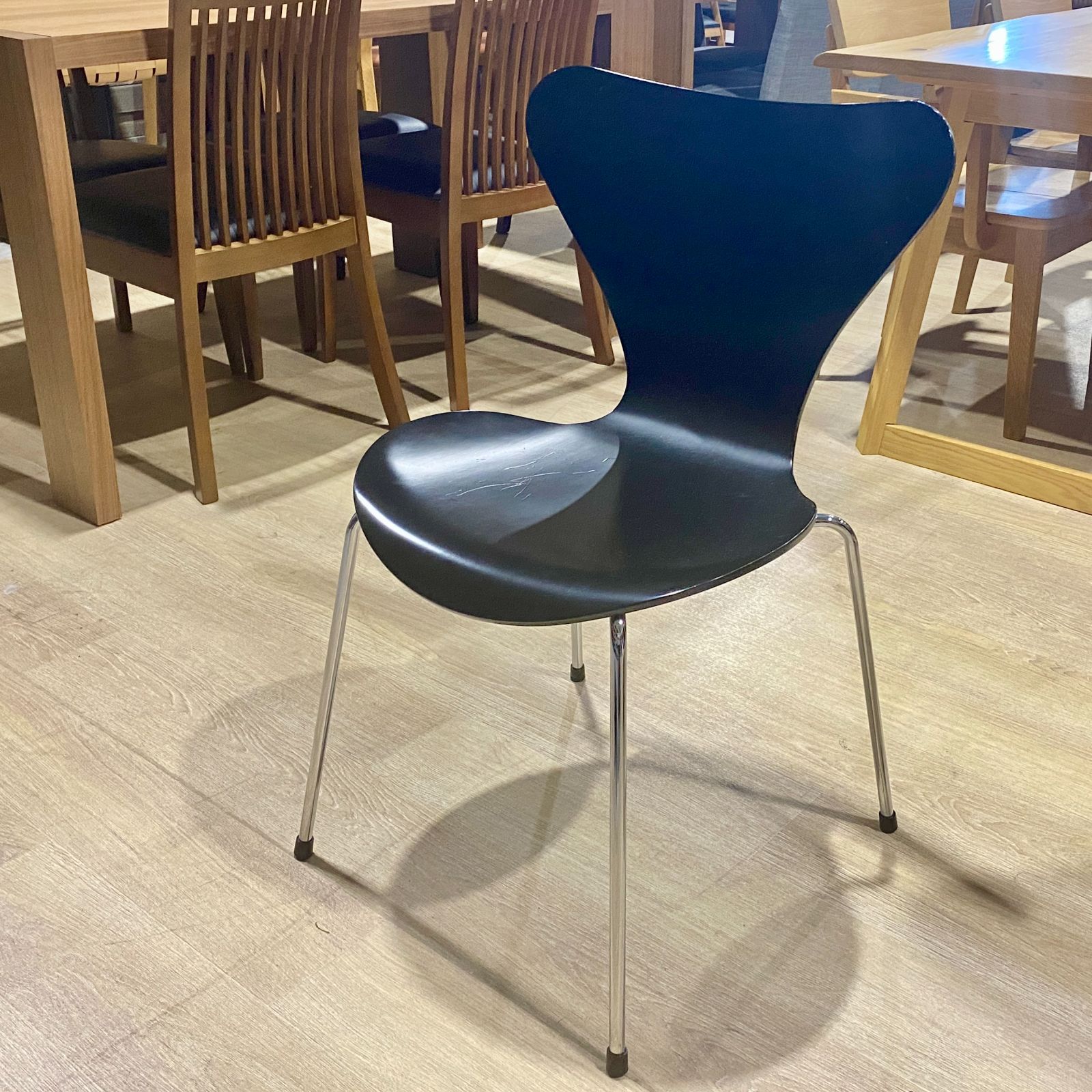 D-09018 FRITZHANSEN セブンチェア ブラック ラッカー塗装 ③ アルネ 