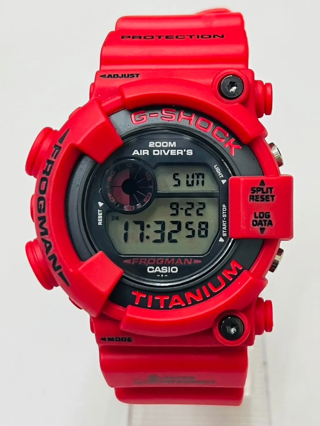 電池交換済】G-SHOCK Gショック FROGMAN 2000年特別仕様モデル 赤蛙 DW-8200F-4JR |mercariメルカリ官方指定廠商|Bibian比比昂代買代購