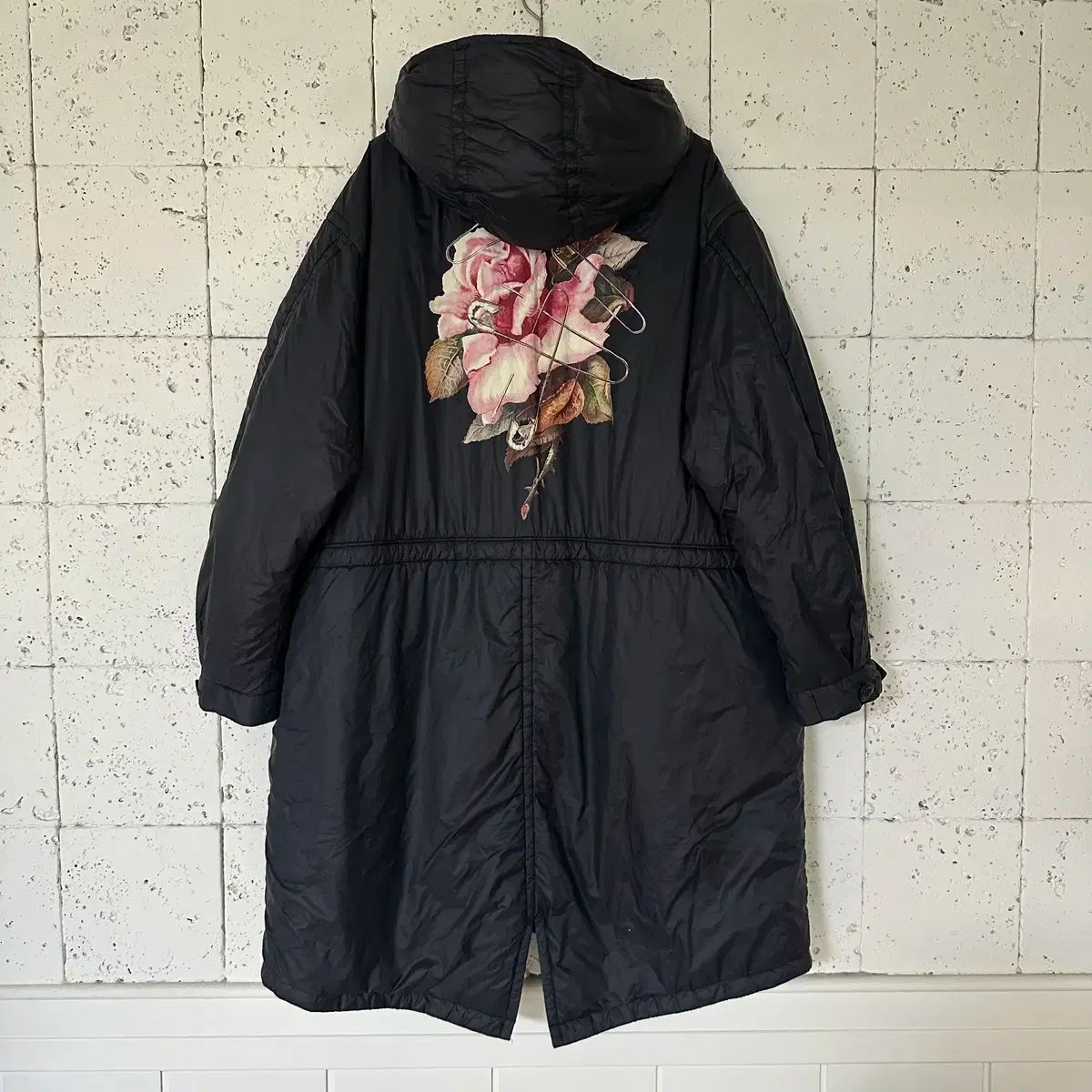 GU×UNDERCOVER ブラック マウンテンパーカー L GU】ジーユーとアンダーカバーの超級コラボの全型全色を服好き