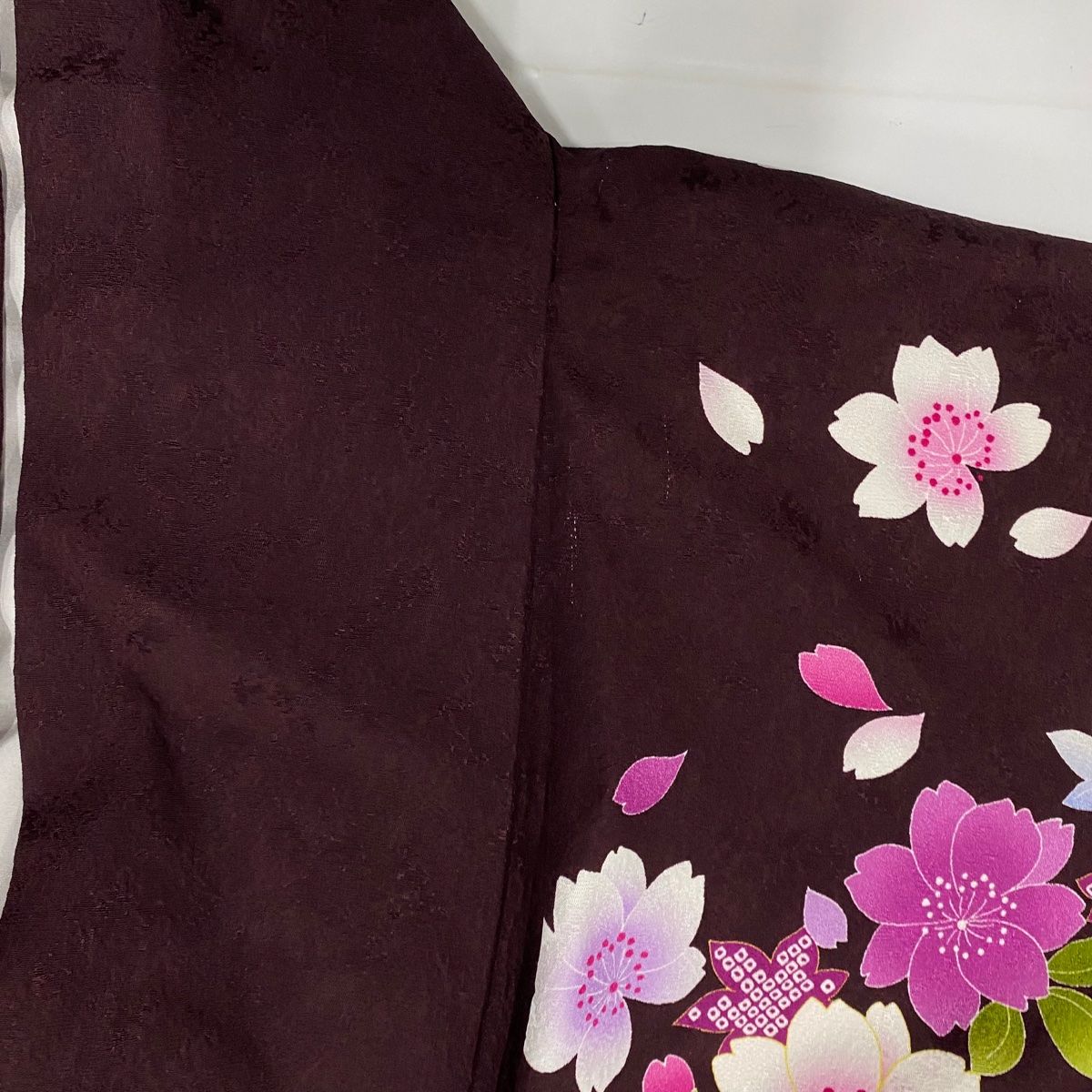 振袖 身丈171cm 裄丈71cm L 袷 手鞠 桜 金糸 金彩 赤紫 正絹 美品 名品  