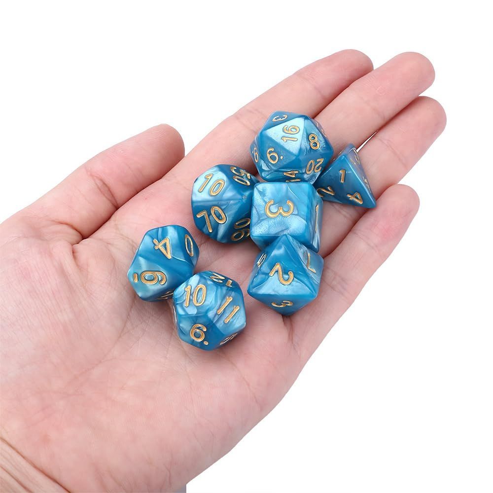 新着商品】Dungeons D20 and D12 D10 Dragons D8 D6 、TRPG、 D4 DND