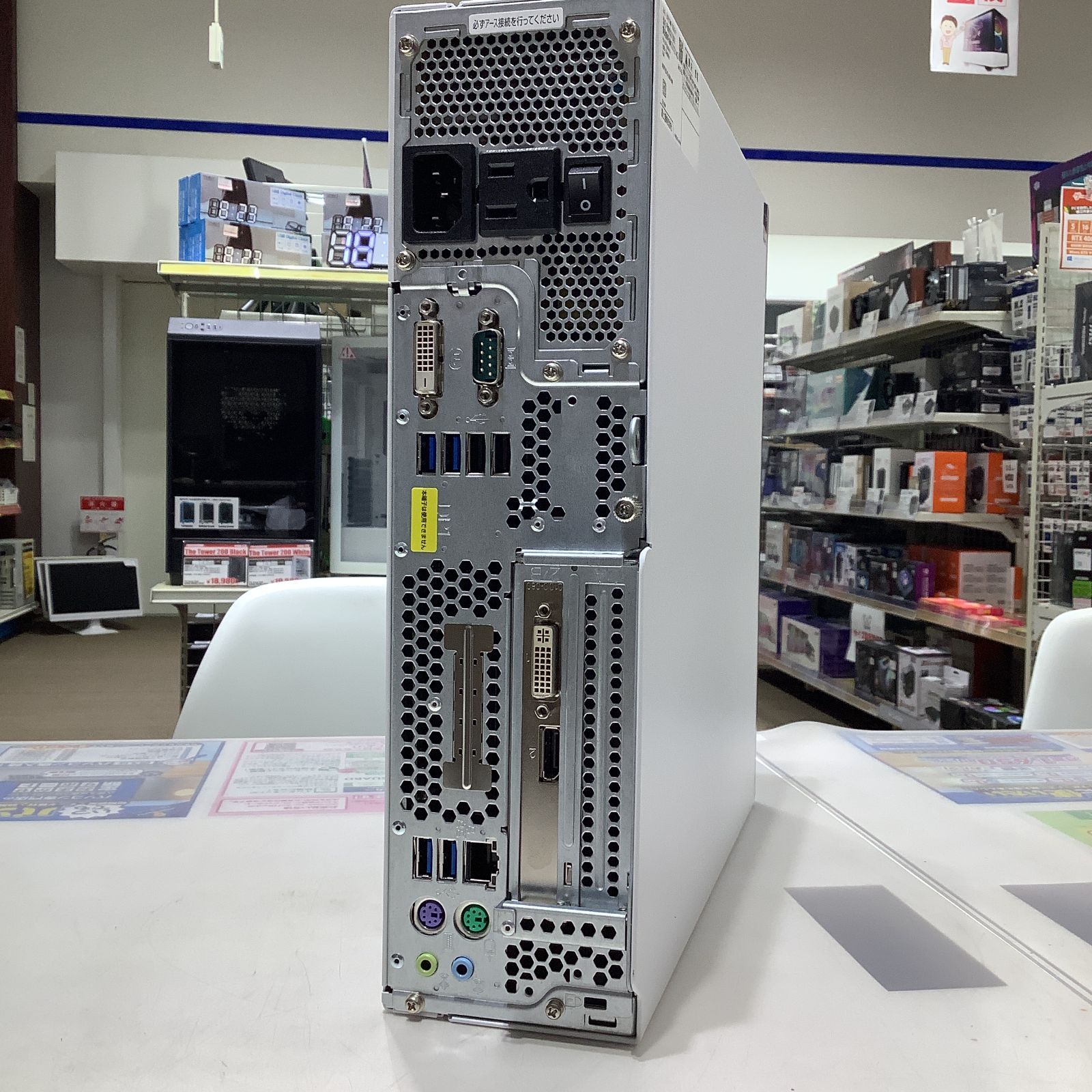 【ジャンクPC】FUJITSU Core i5-6500 Quadro K420 メモリ10GB DVDマルチ