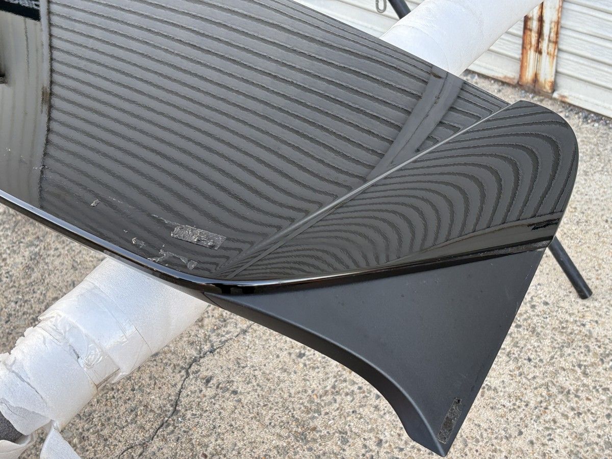 送料無料80系 トヨタ ハリアー 純正 リアスポイラー 黒/202