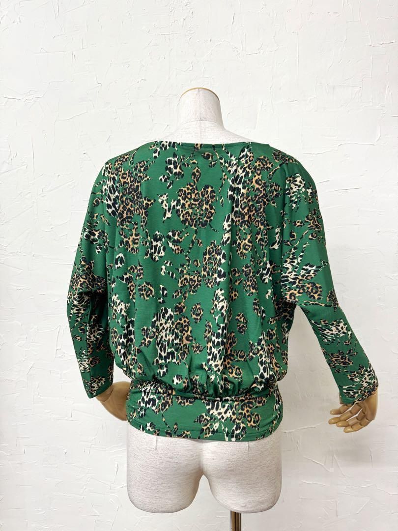 ヒョウ柄ドルマン袖トップスs 047