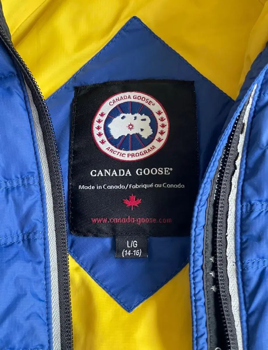 ジュニア ケナダグースジャケット 14 16 y