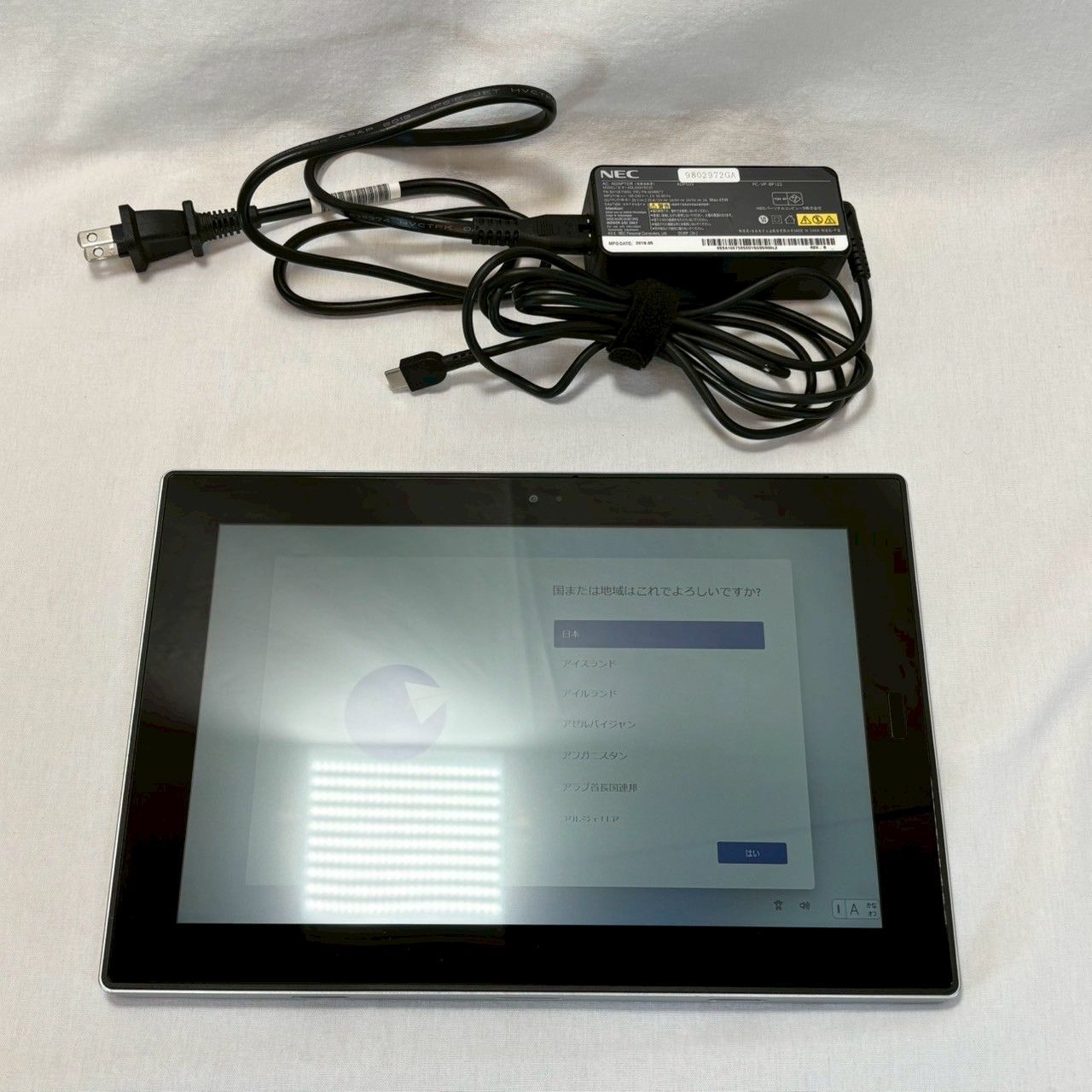 NEC|VKF11UB4|タブレットPC|本体|ACアダプタ|初期化済み|Windows搭載No.537